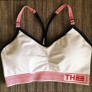 ‼️MOVING SALE‼️Tommy Hilfiger sport bra